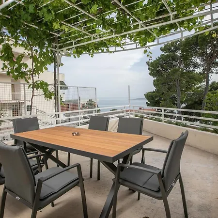 With Swimming Pool Brela, Makarska - 19345