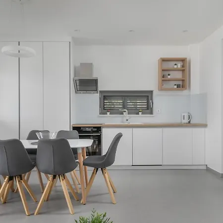 With Swimming Pool Brela, Makarska - 19345