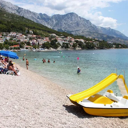 With A Swimming Pool Brela, Makarska - 19345 *