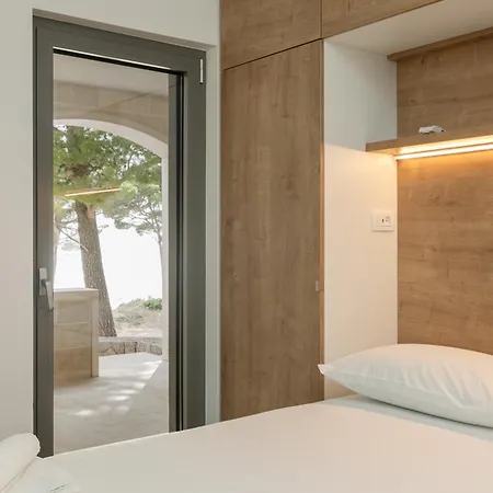 Apartamento With A Swimming Pool Brela, Makarska - 19345